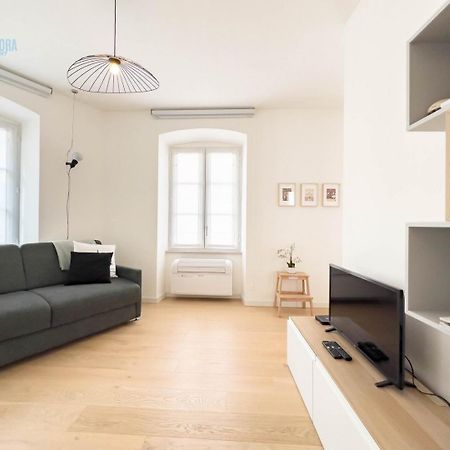 Apartmán Corridoni 2B Tirabora Short Rent Terst Exteriér fotografie