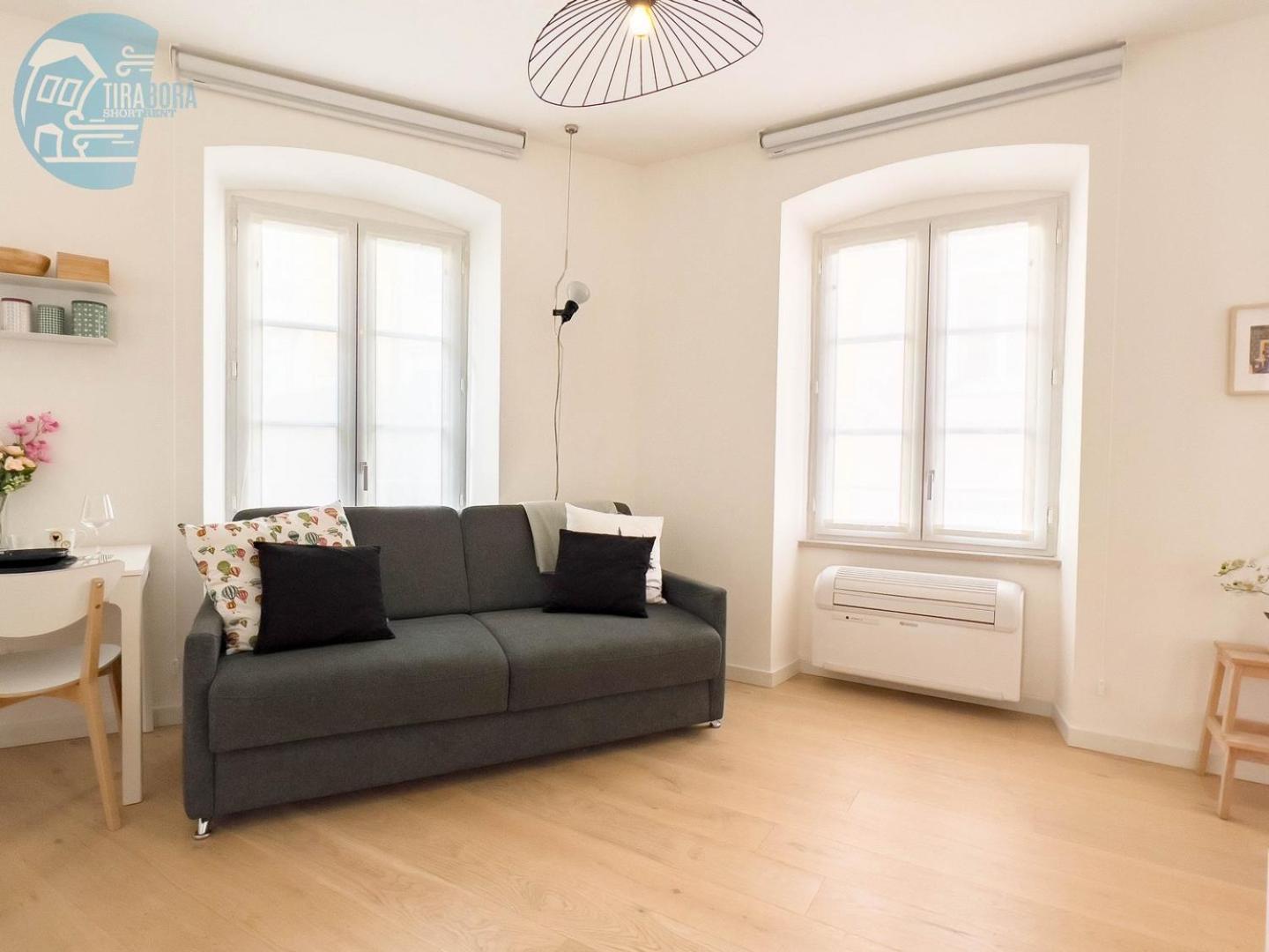 Apartmán Corridoni 2B Tirabora Short Rent Terst Exteriér fotografie